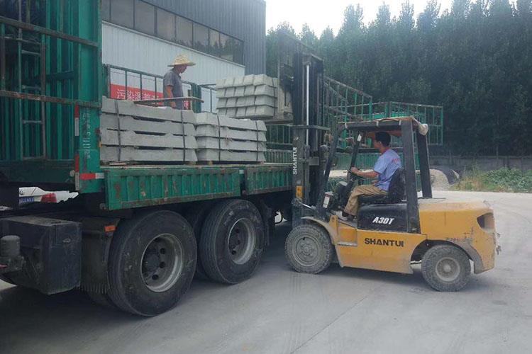 U型环轨枕安装方便